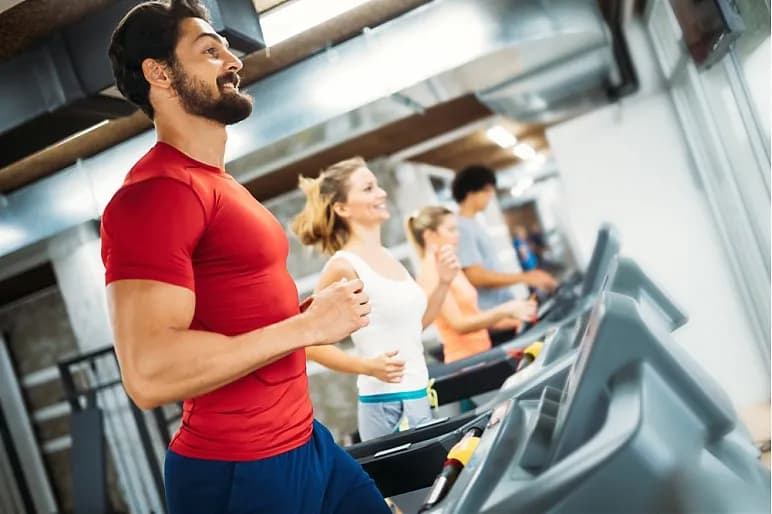 Ile powinien trwać trening cardio, aby osiągnąć najlepsze wyniki?