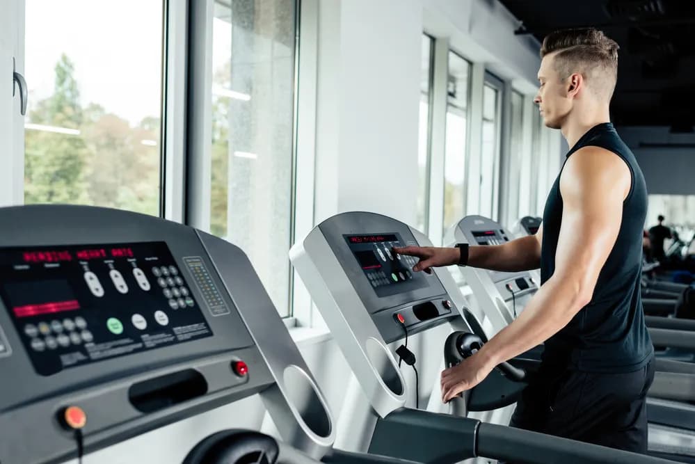 Ile cardio po treningu siłowym, aby uniknąć błędów i osiągnąć wyniki?